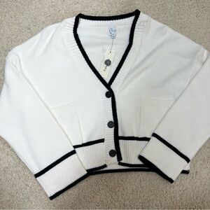 francesca’s mia front pocket black trim cardigan